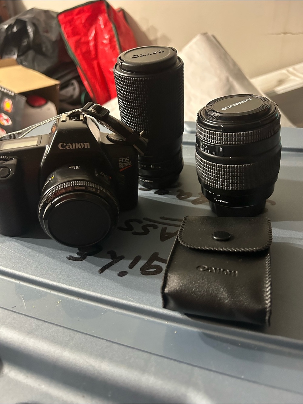Canon DSLR Camera Kit in Black with Two Black Lenses - Picture 16 of 16